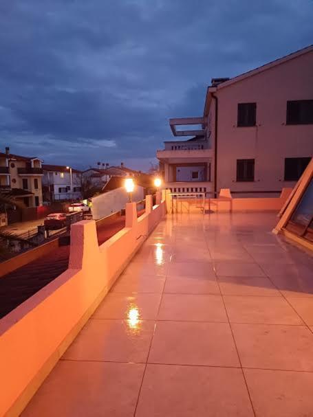Apartmani Delas 2 Pjescana Uvala Exterior photo