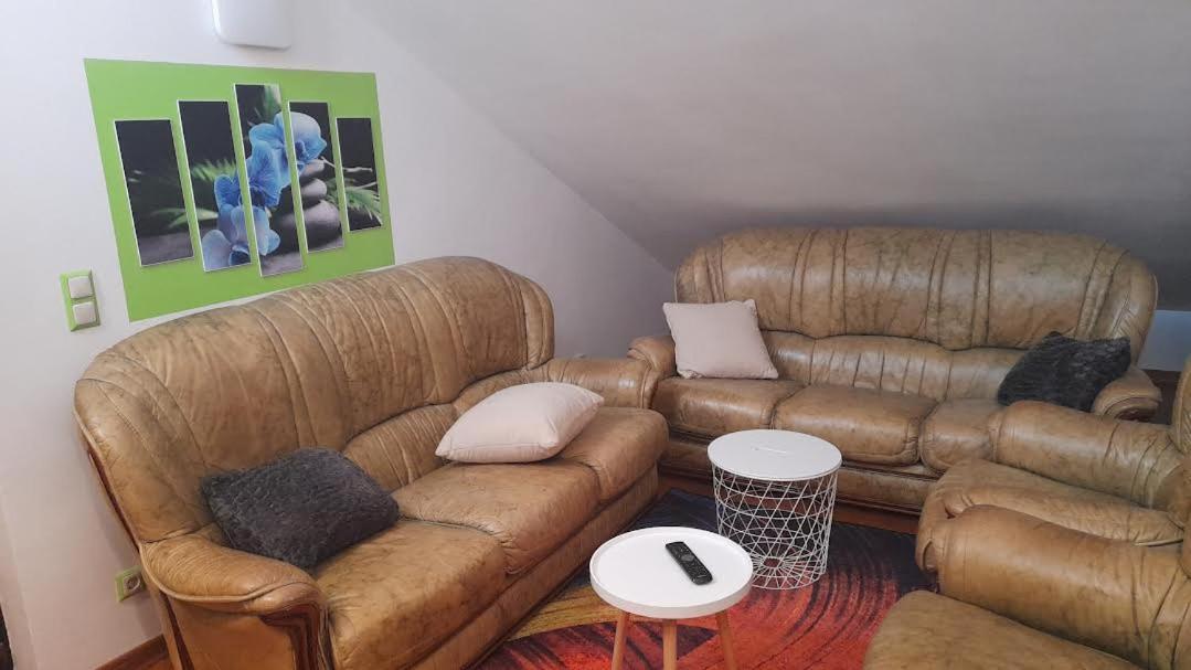 Apartmani Delas 2 Pjescana Uvala Exterior photo