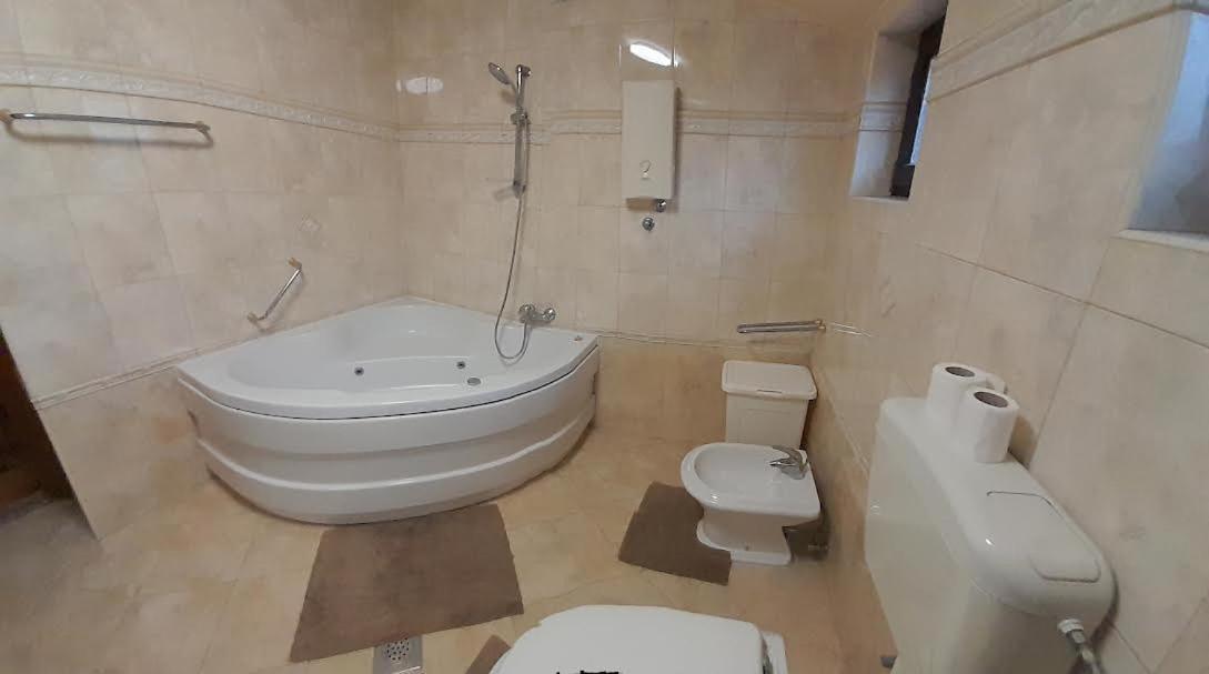 Apartmani Delas 2 Pjescana Uvala Exterior photo