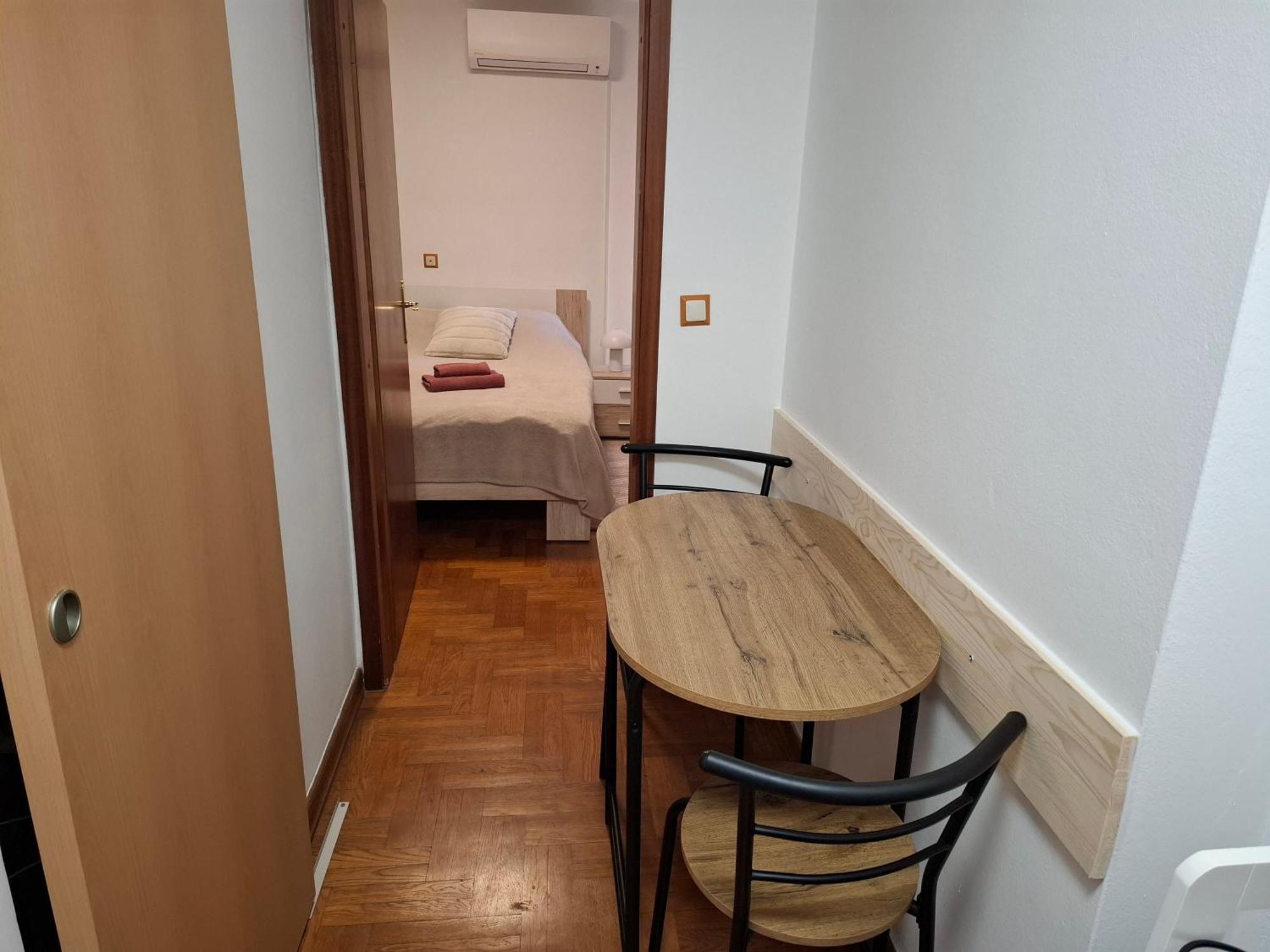 Apartmani Delas 2 Pjescana Uvala Exterior photo