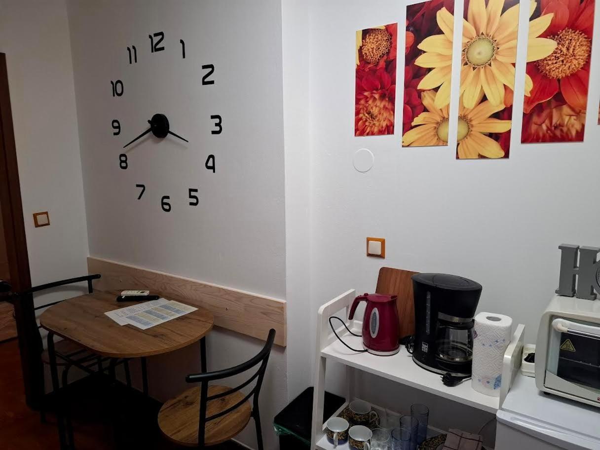 Apartmani Delas 2 Pjescana Uvala Exterior photo